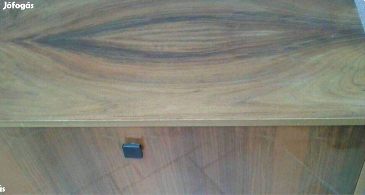 Vintage bútor komód Újszerű
