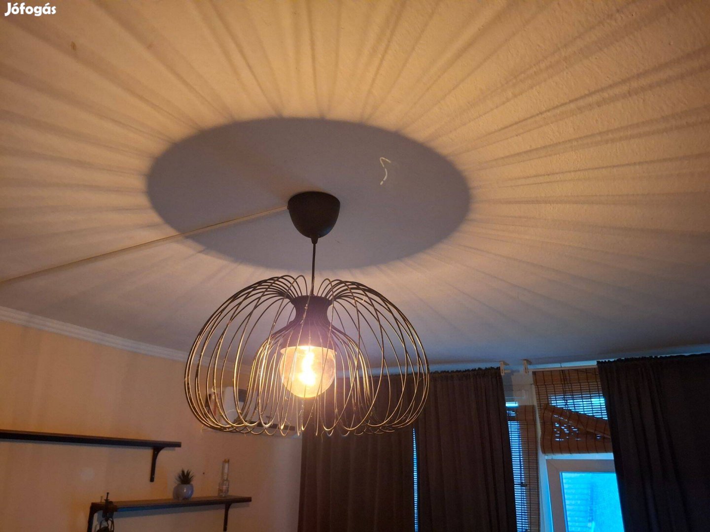 Vintage fekete színű lámpa eladó
