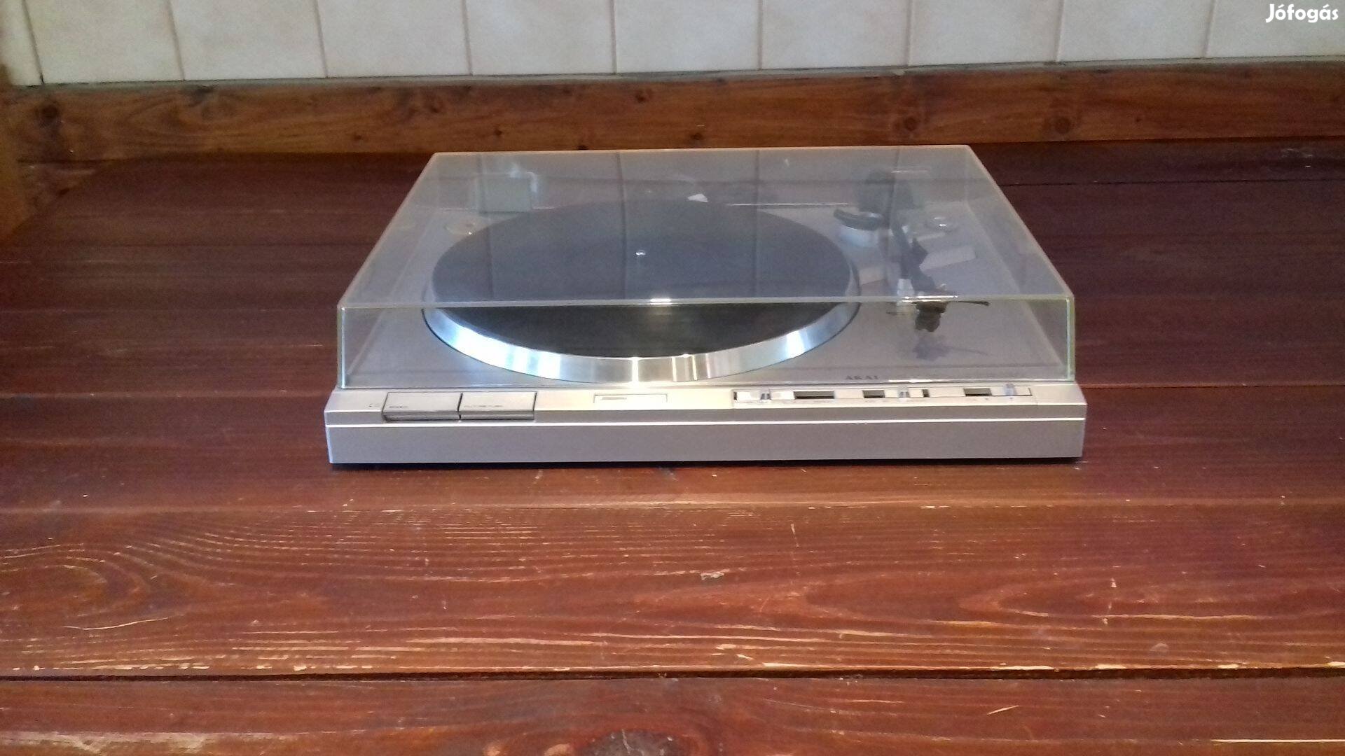 Vintage hifi Akai AP-Q310 lemezjátszó