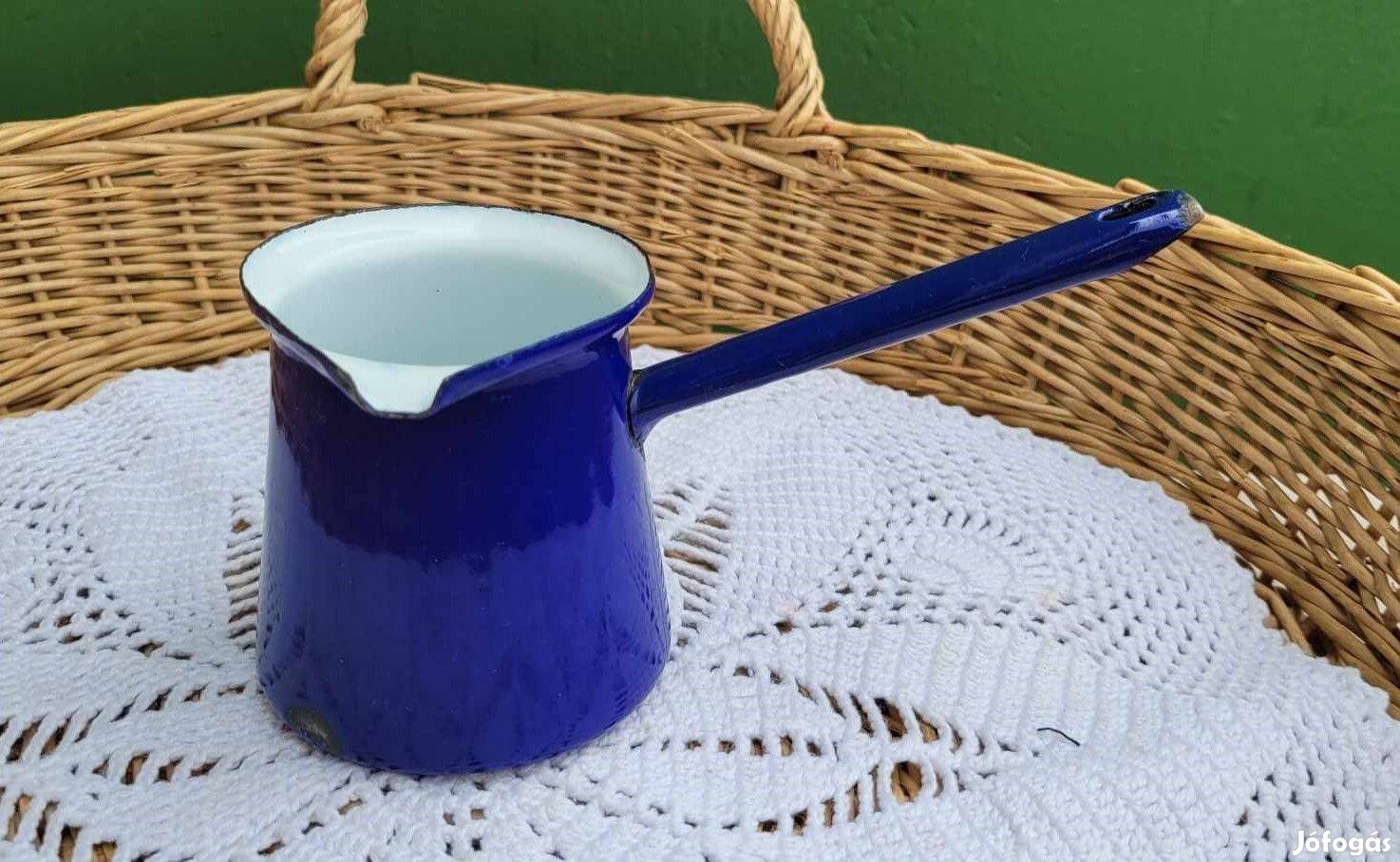 Vintage kék zománcos kis kávé kiöntő