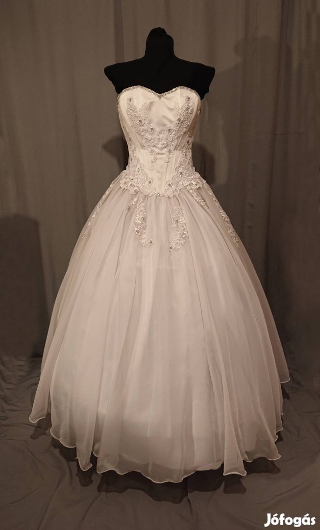 Vintage menyasszonyi ruha 