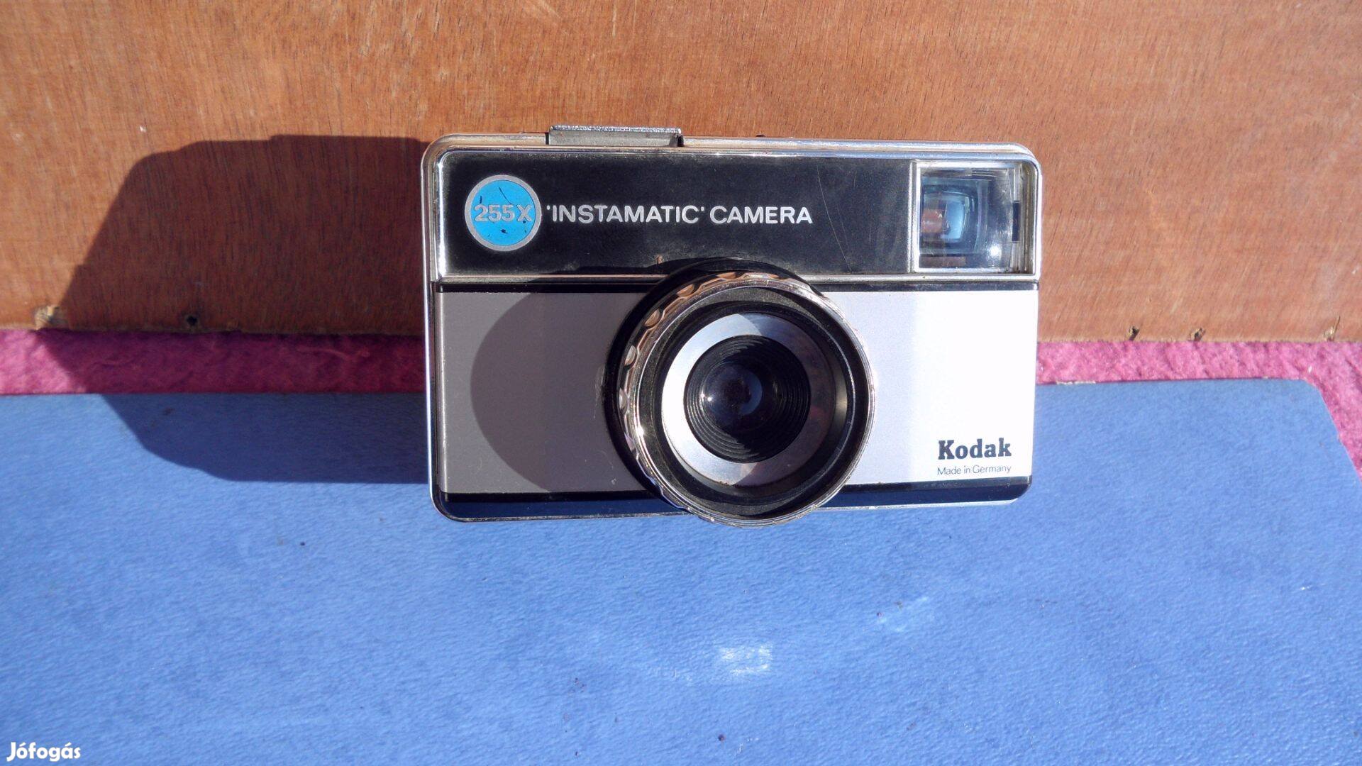 Vintage modell Kodak Instamatic hibátlan eredet keskeny kamera múltból