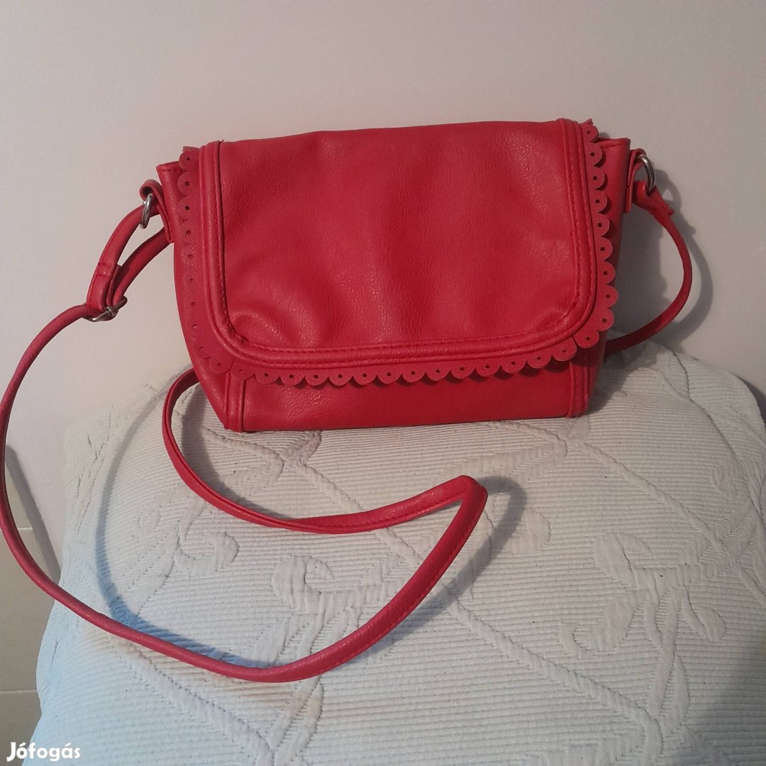Vintage piros női táska műbőr újszerű
