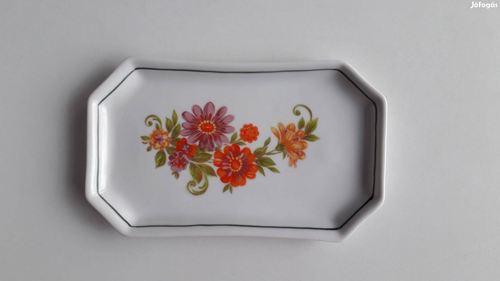 Virágmintás kis porcelán tálka hibátlan 159 cm