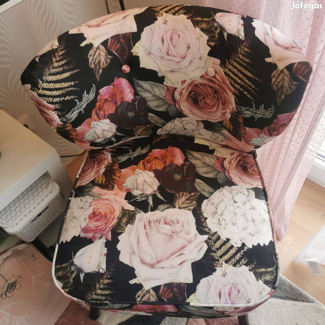 Virágos szék, fotel