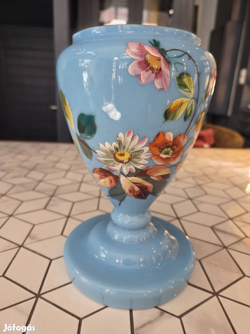 Virágos váza