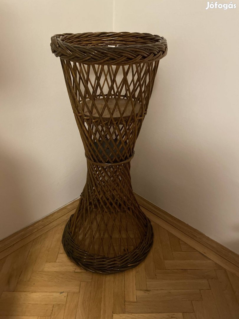 Virágtartó 72 cm rattan