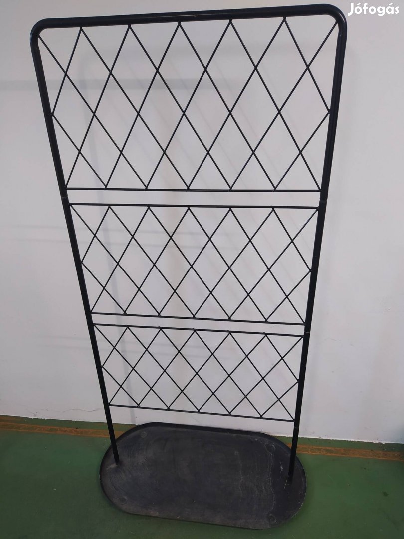 Virágtartó futtató ráccsal