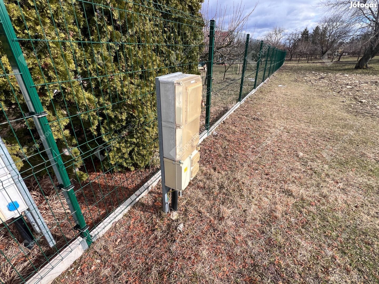 Virágvölgyi építési telek, közművekkel