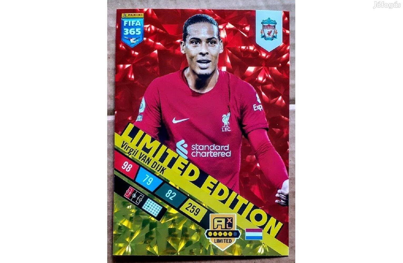 Virgil van Dijk Liverpool XXL Limited focis kártya Panini FIFA 2023