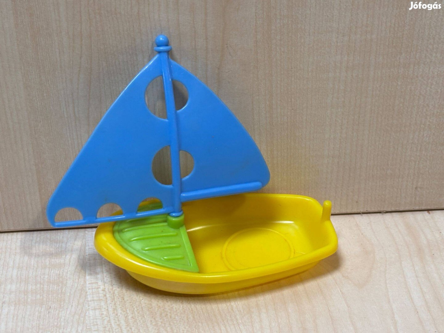 Vitorlás hajó, játék
