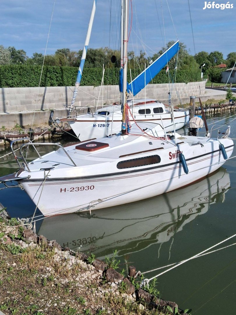 Vitorlás hajó eladó