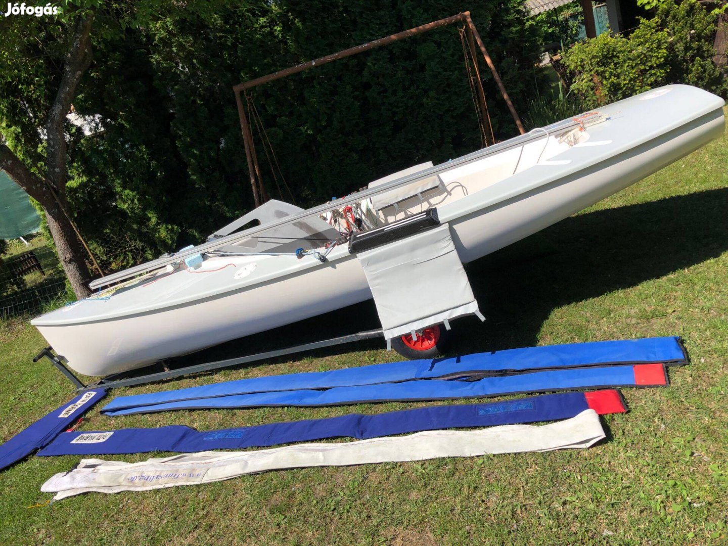 Vitorlás jolle Finn Dinghy