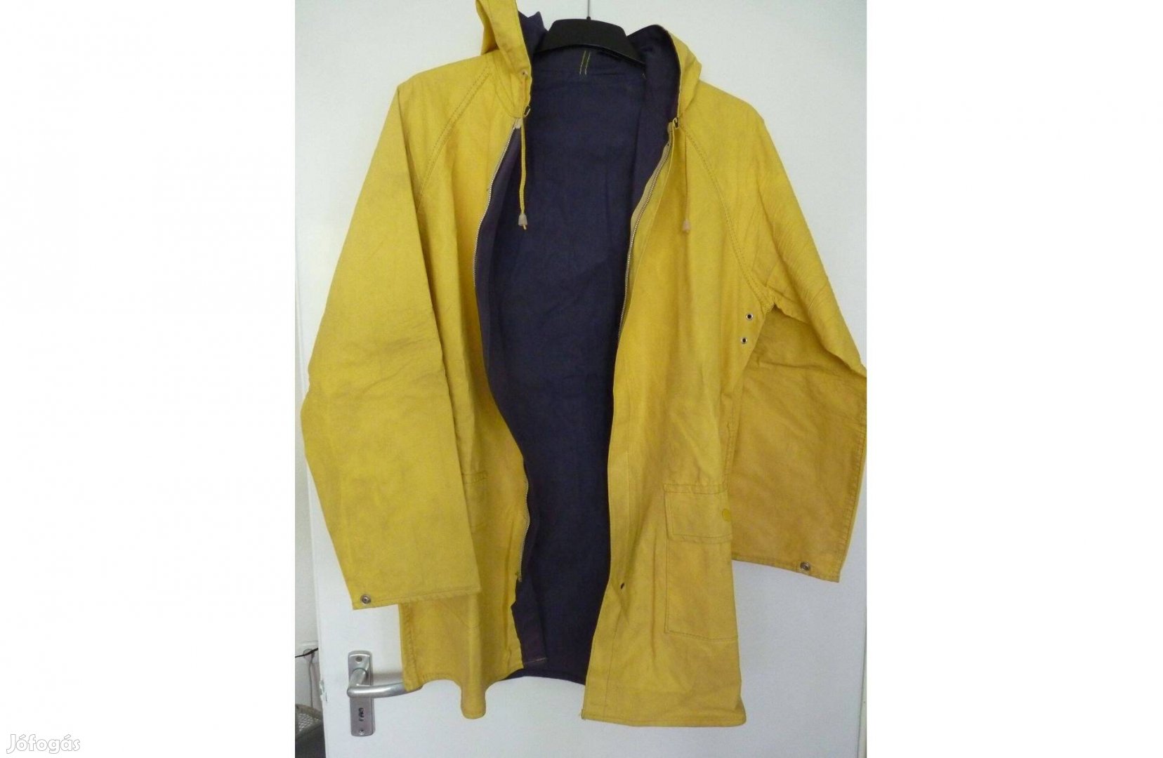 Vitorlás kabát, vízálló esőkabát, túrakabát eladó