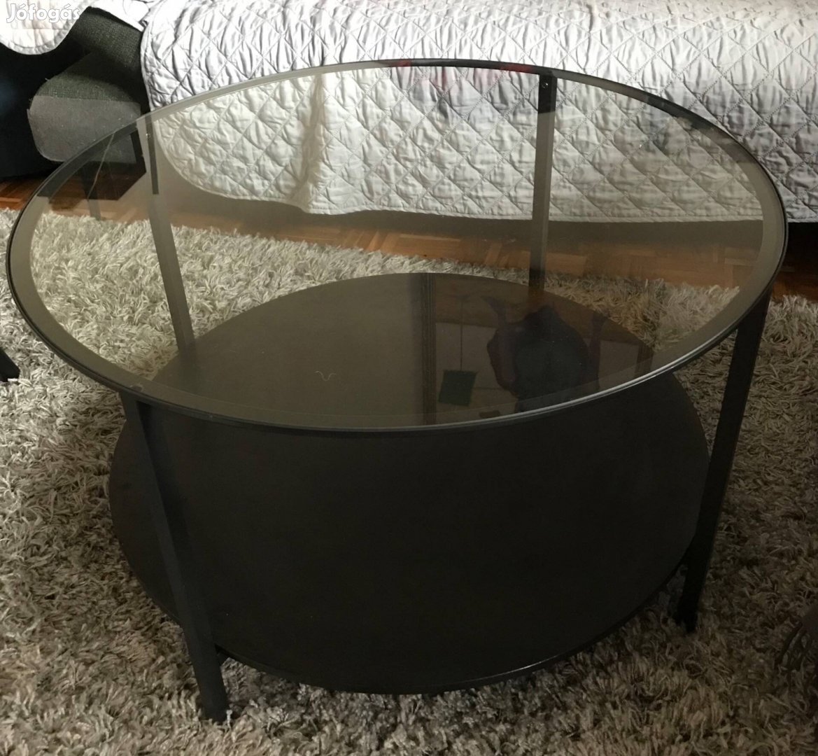 Vittsjő (ikea) dohányzóasztal