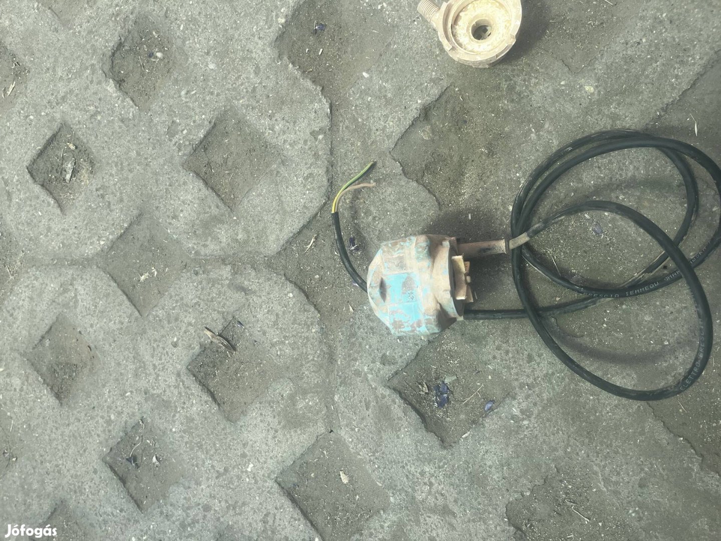 Vizes vágó hoz szivatyú 35w