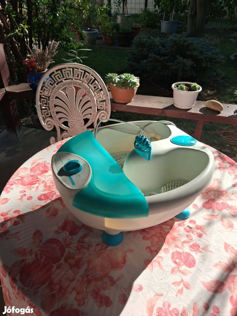 Vízfürdős lábmaszírozó