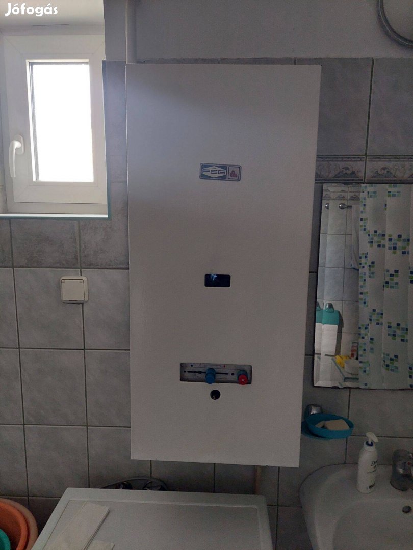 Vízmelegítő ZV4 parapetes eladó