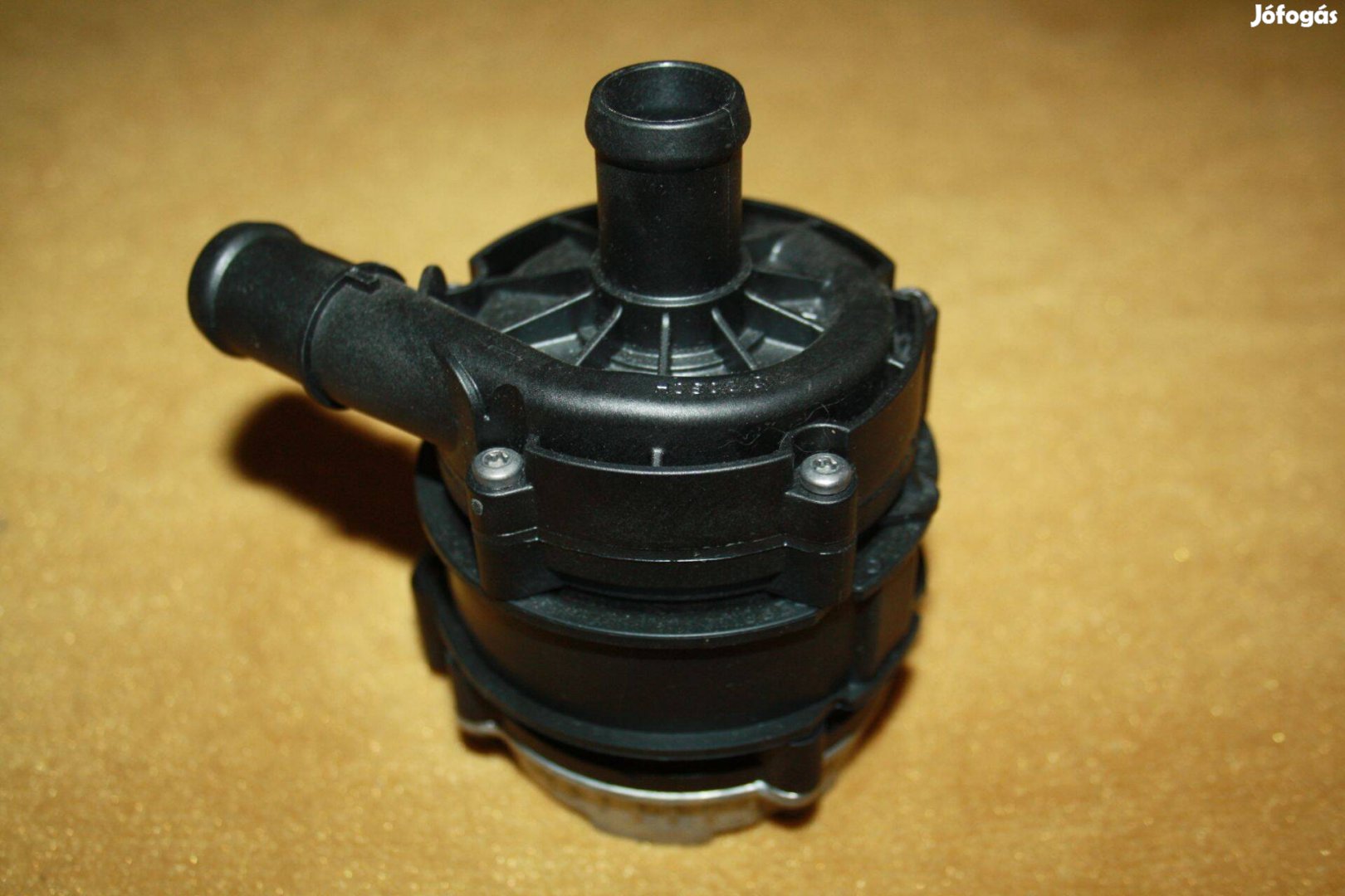 Vízpumpa VW AUDI SEAT Skoda Gyári,Új!!! 04L965567 039024003