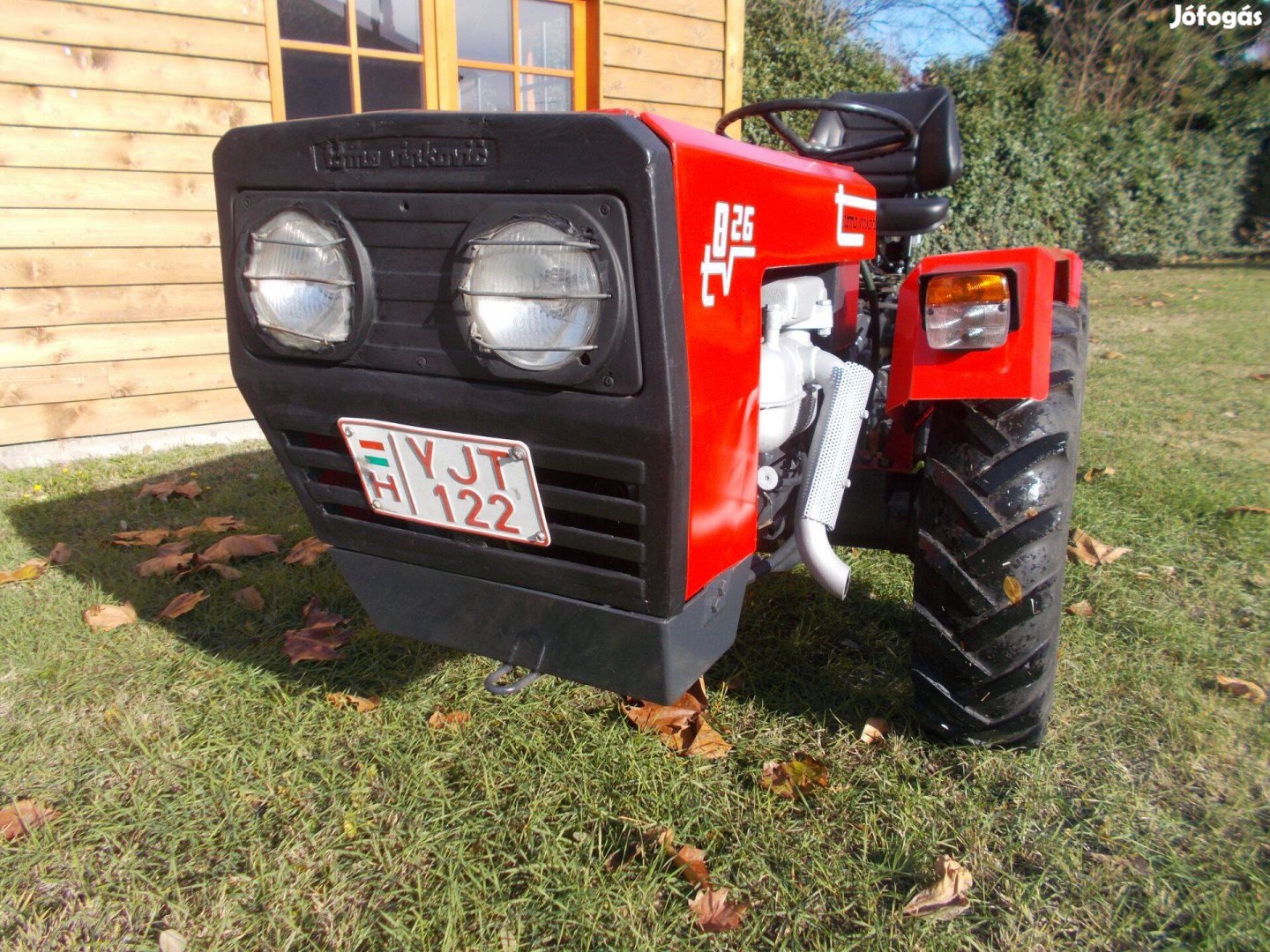 Vizsgás tomo vinkovic tv826 traktor törzscsuklós állandó összkerékhajt