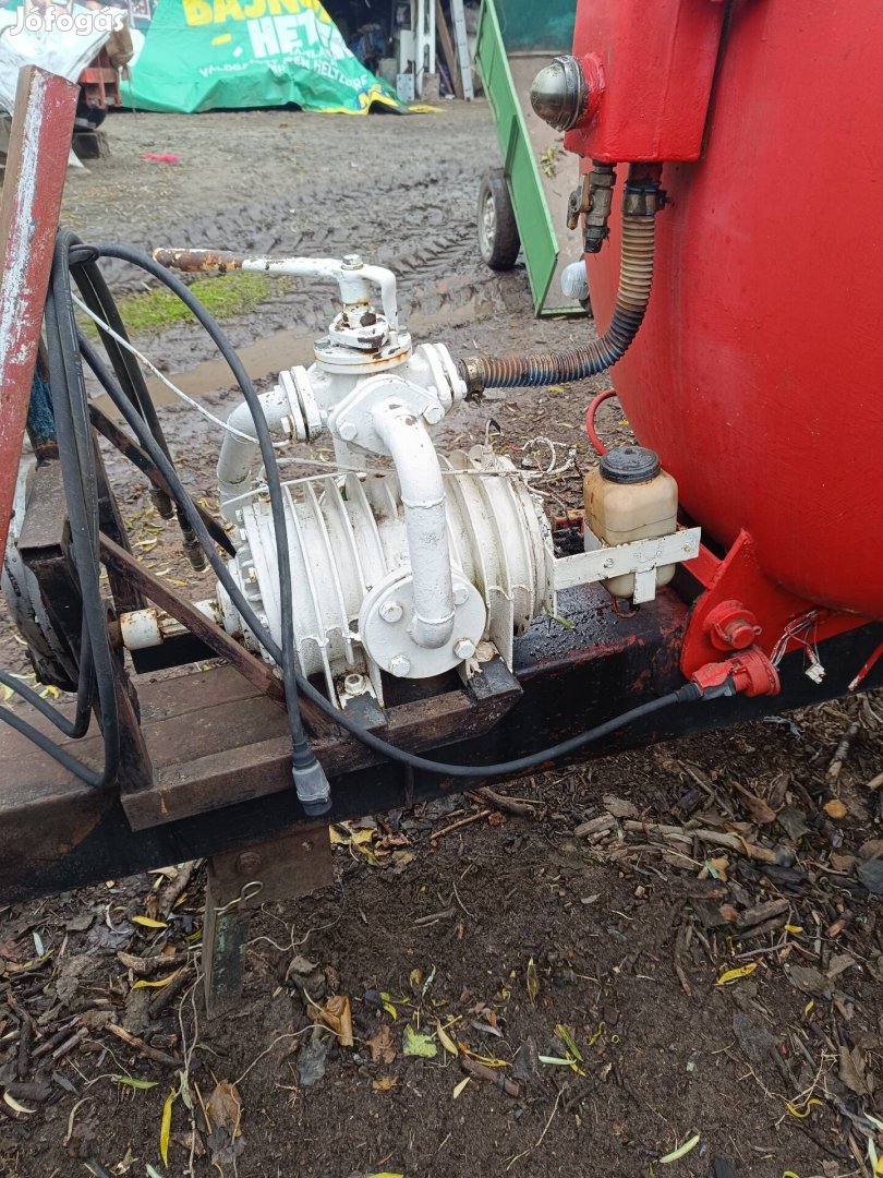 Vízszállító kocsi detk-115