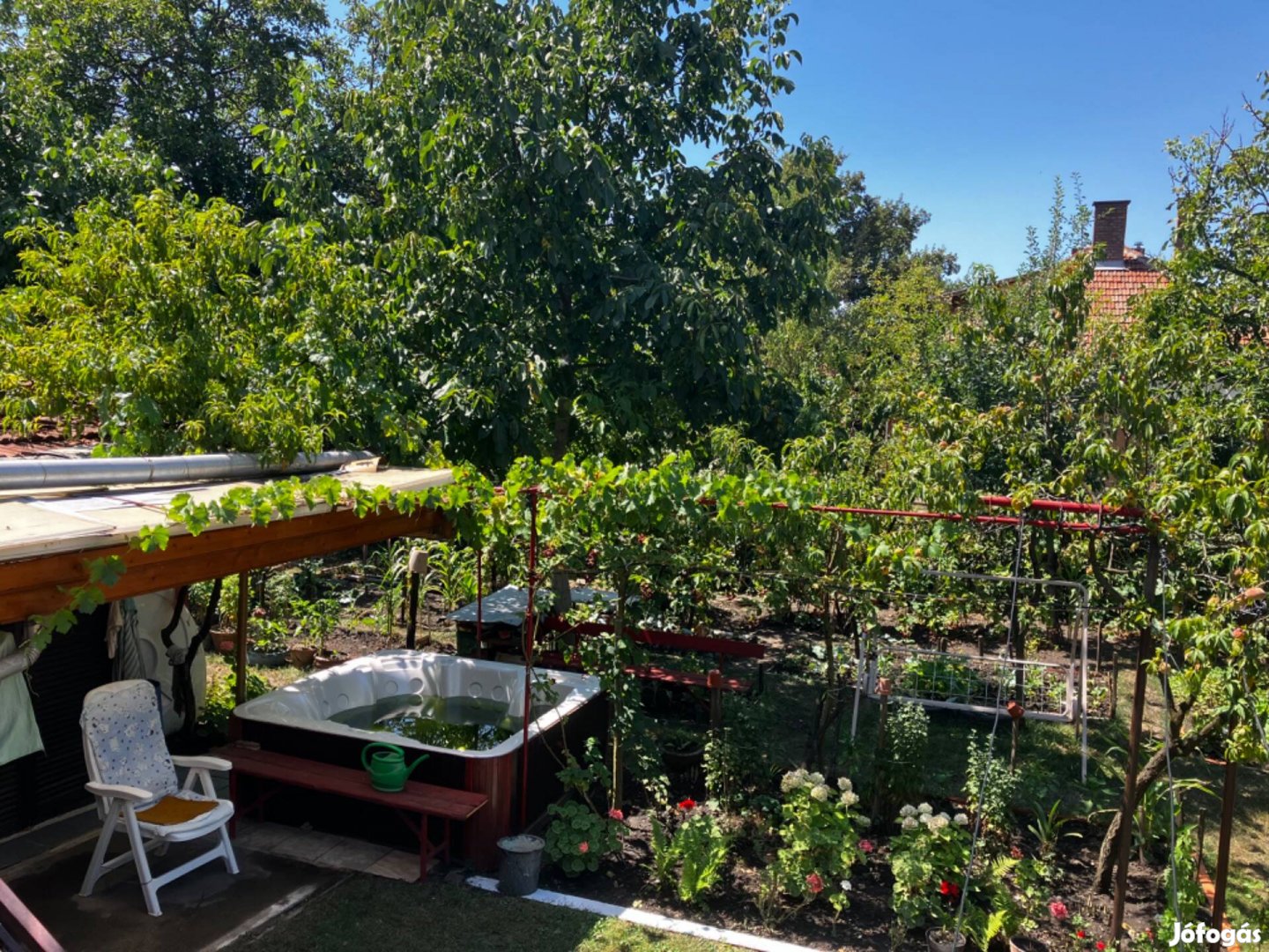 Víztárolónak használt medence ingyen elvihető