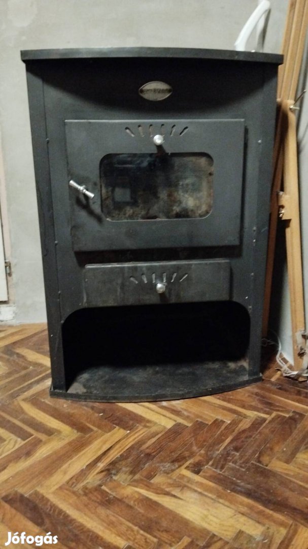Vízteres kandalló