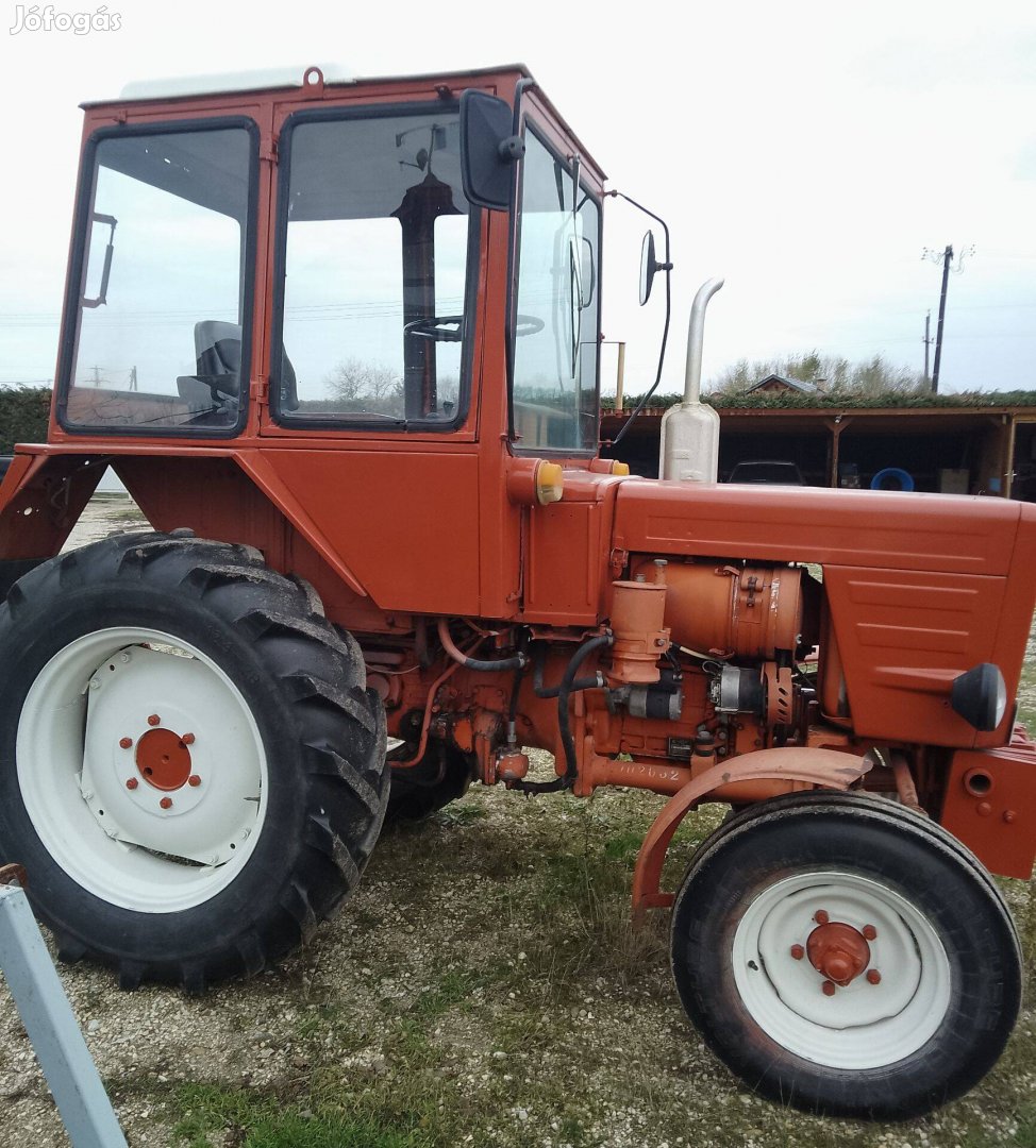 Vlagyimirec T30 traktor