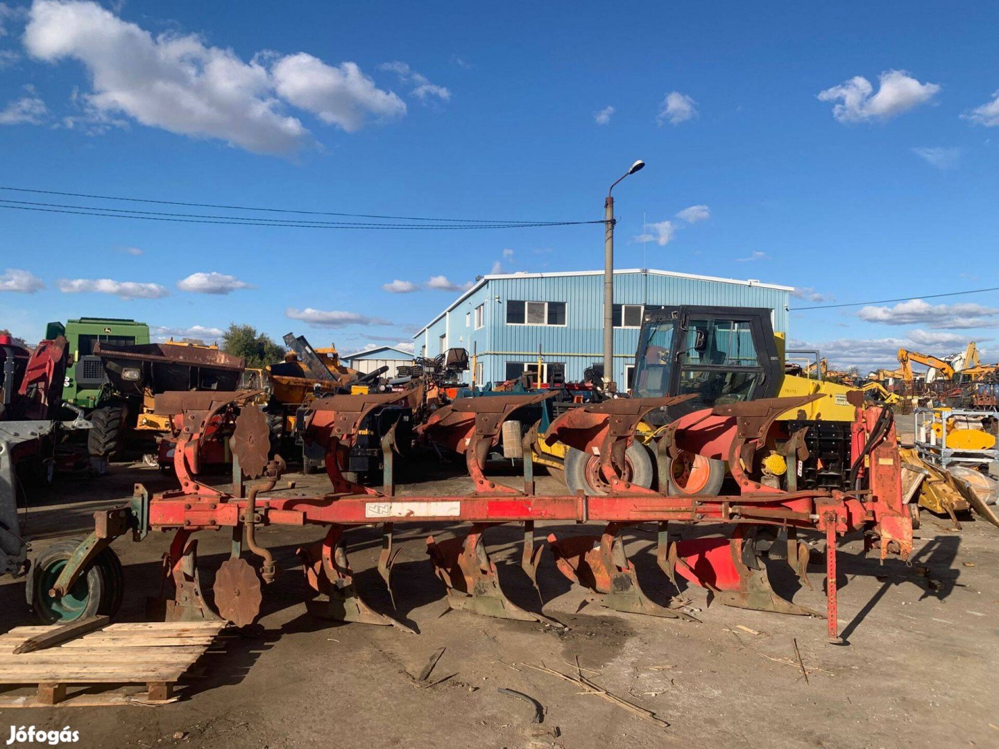 Vogel Noot 5 fejes váltvaforgató eke