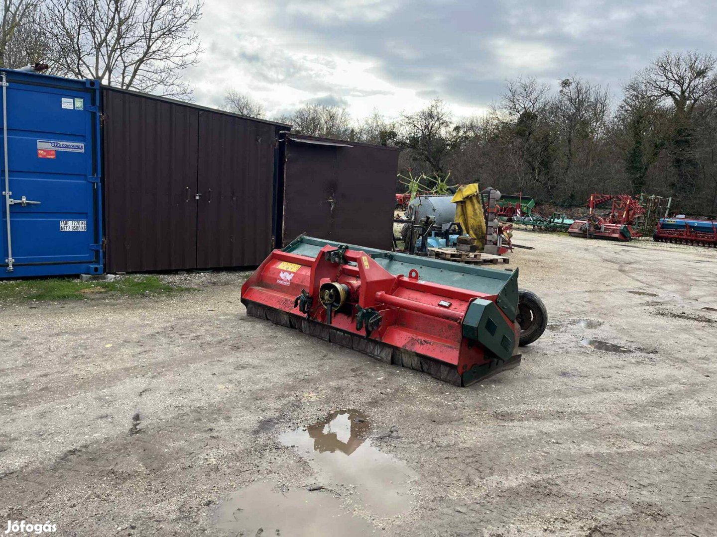 Vogel&Noot TST 280 "Y" késes szárzúzó