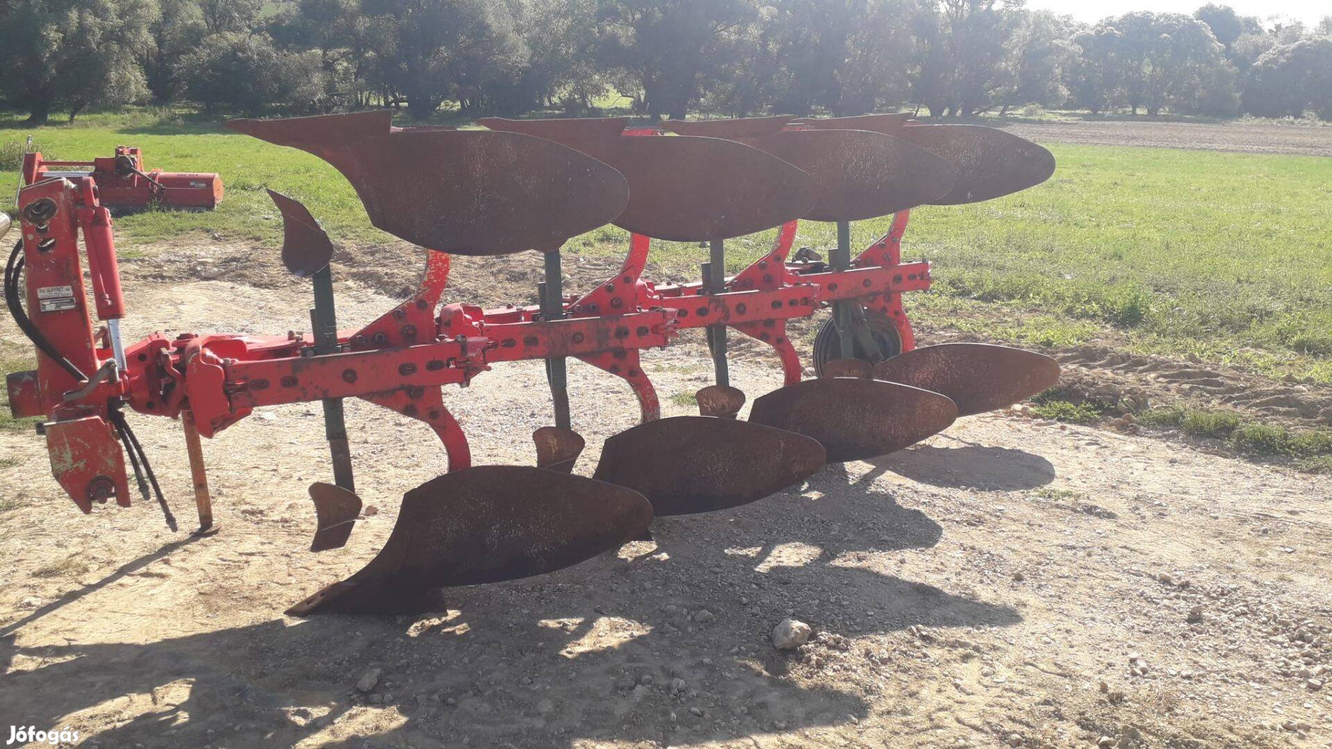 Vogel noot váltvaforgatós rugós eke