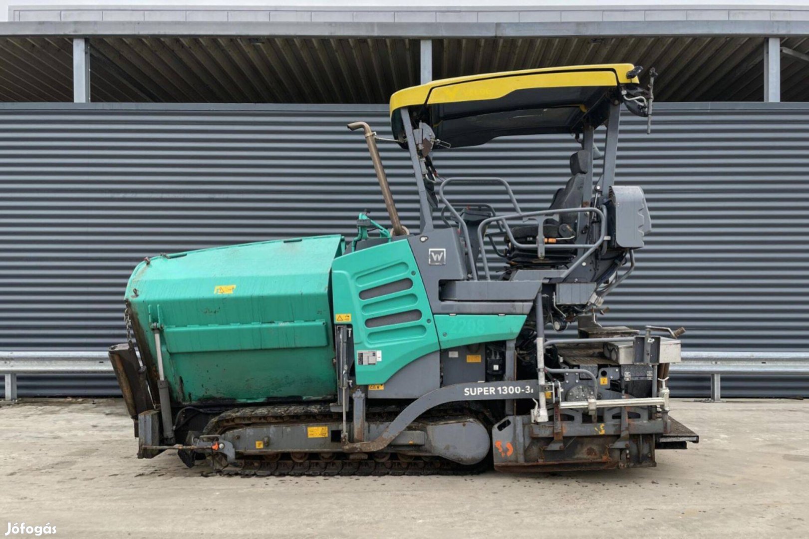 Vögele Super 1300-3I / 5 267 üzemóra / Lízing 20%-tól