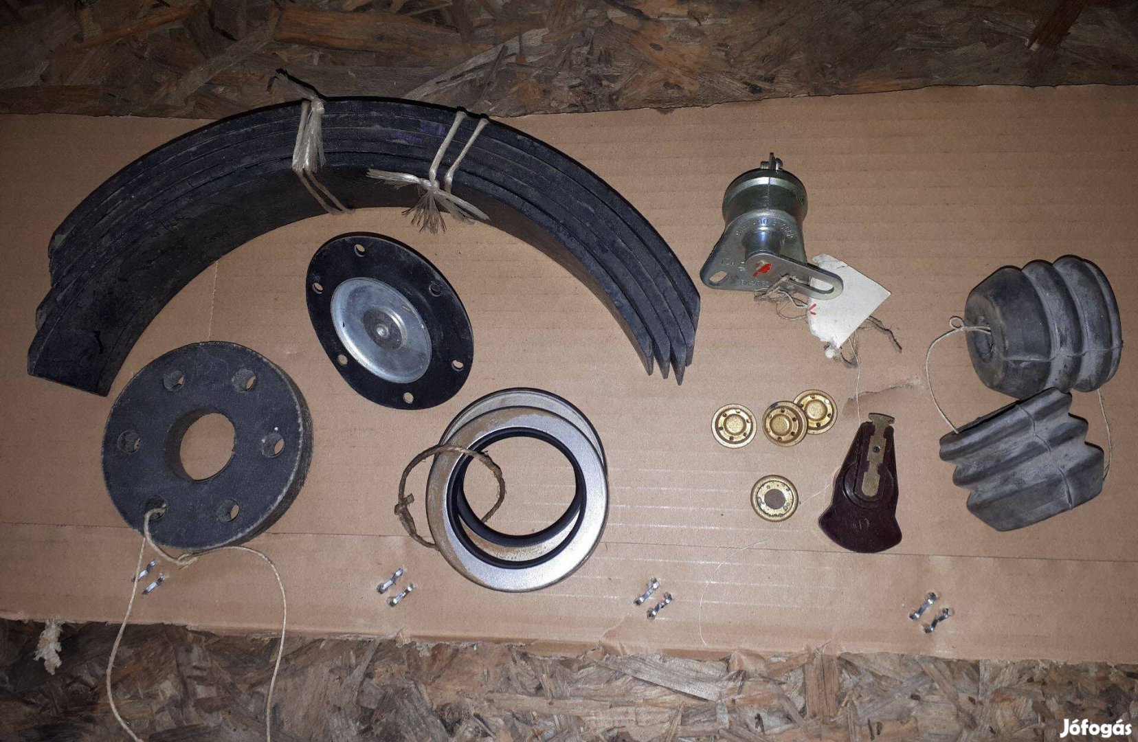 Volga alkatrész eladó !