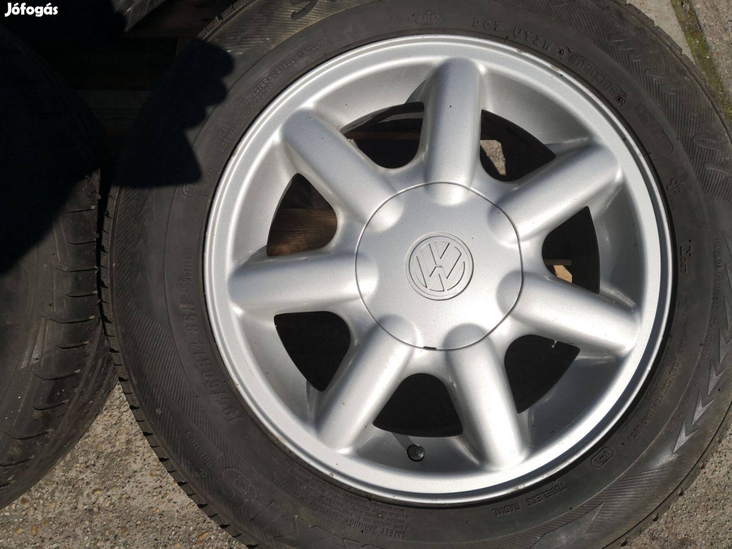 Volkswagen 14-es gyári alufelnik 4x100