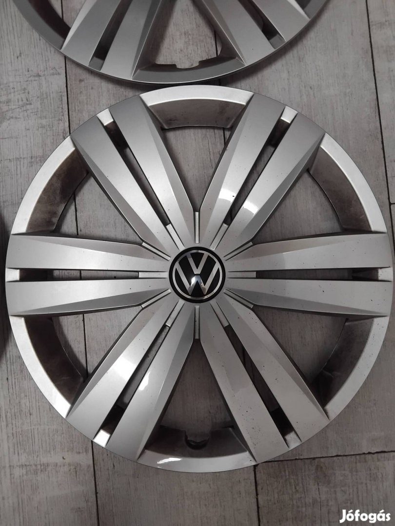 Volkswagen 16" Gyári dísztárcsa 