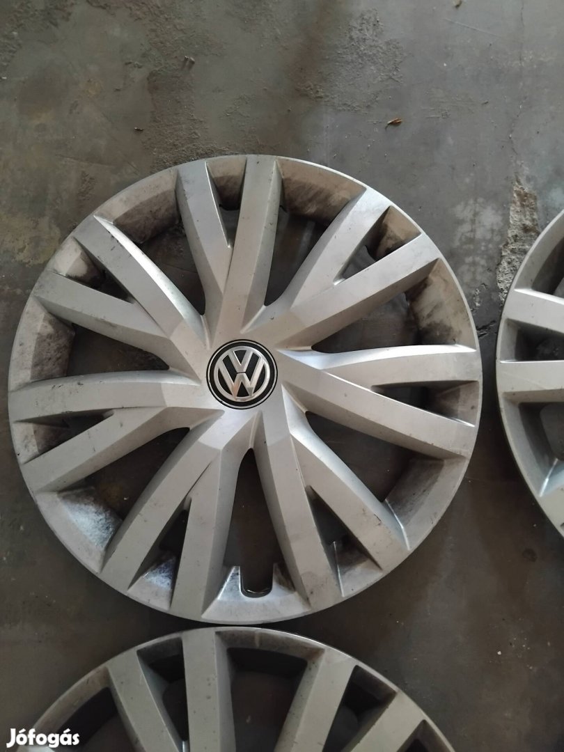 Volkswagen 16" Gyári dísztárcsa garnitúra 