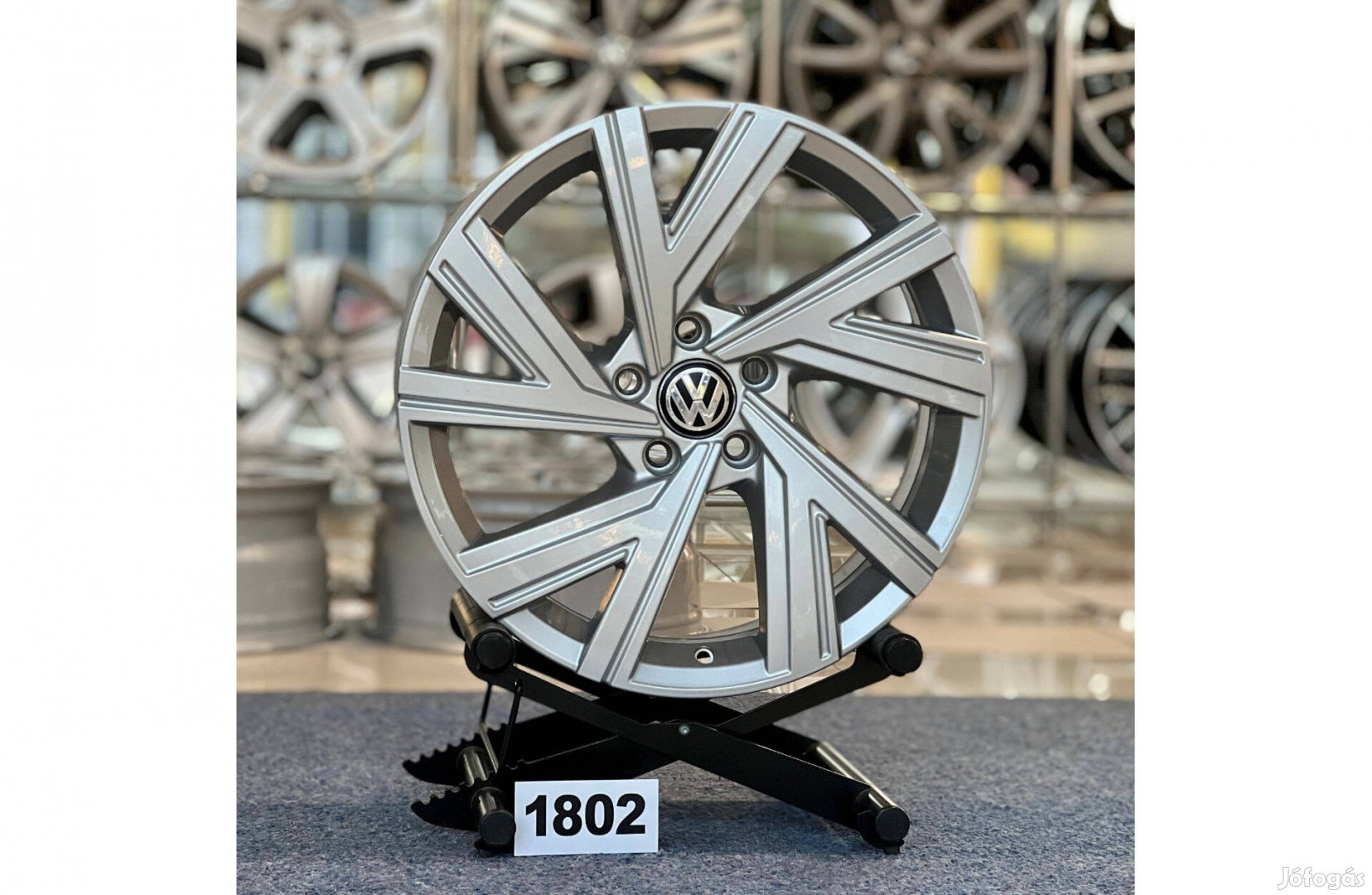 Volkswagen 18 -as gyári alufelni felni 5x112, Golf Caddy Touran (1802)