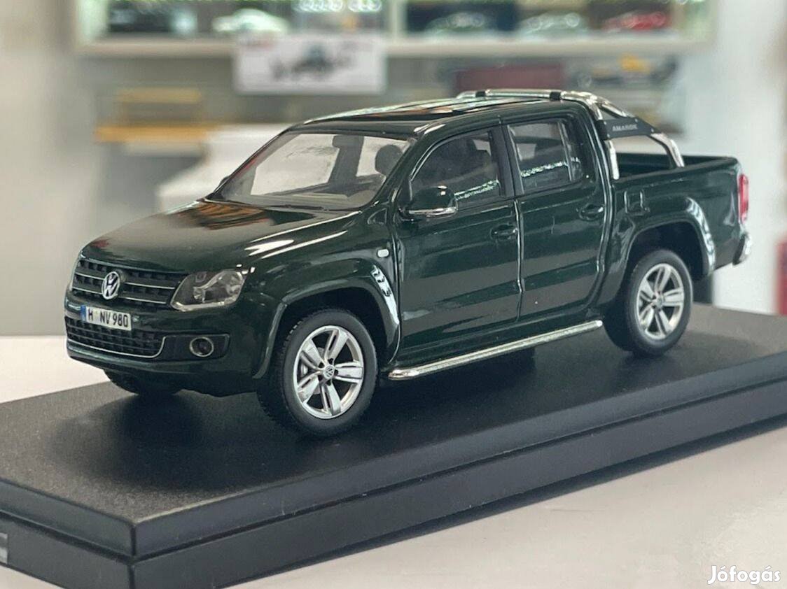 Volkswagen Amarok TDI 2010 1:43 1/43 Minichamps Dealer Edition