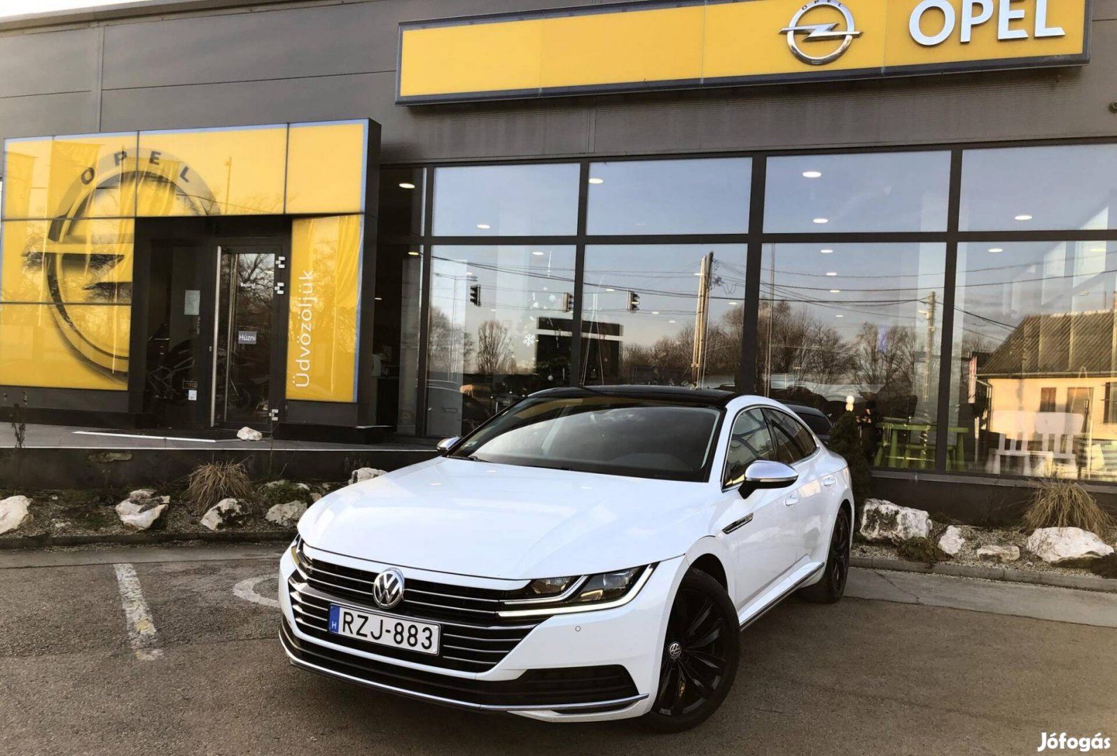 Volkswagen Arteon 2.0 TDI SCR Elegance DSG Magy...