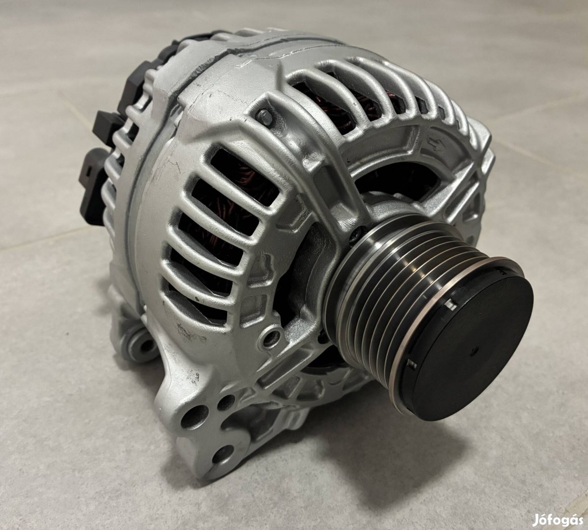 Volkswagen,Audi,Seat,Skoda felújított Bosch generátor 140A 