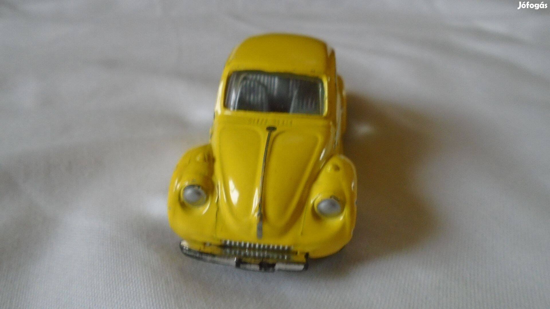 Volkswagen Beetle - sárga - Realtoy - fém autó - pici hibával - Akció!