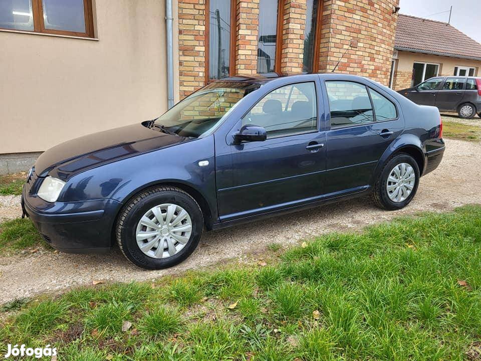 Volkswagen Bora 1.6 Pacific