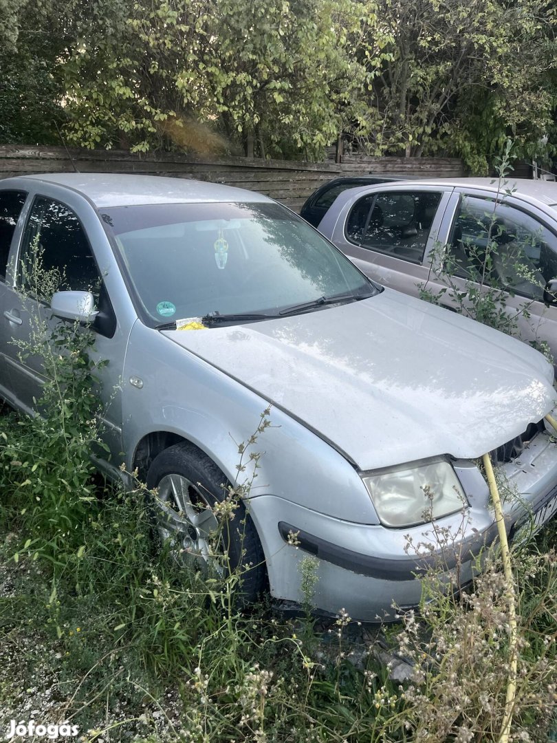 Volkswagen Bora Benzines alkatrészek!