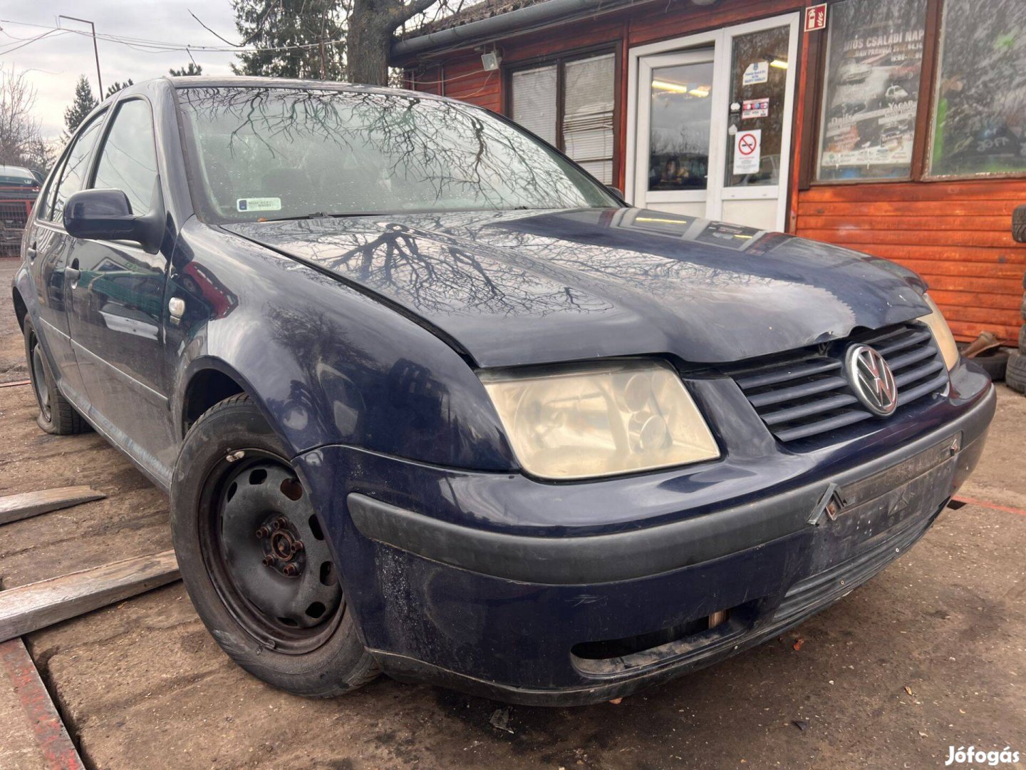 Volkswagen Bora (2003) 1.6i BCB Alkatrészek #M2147