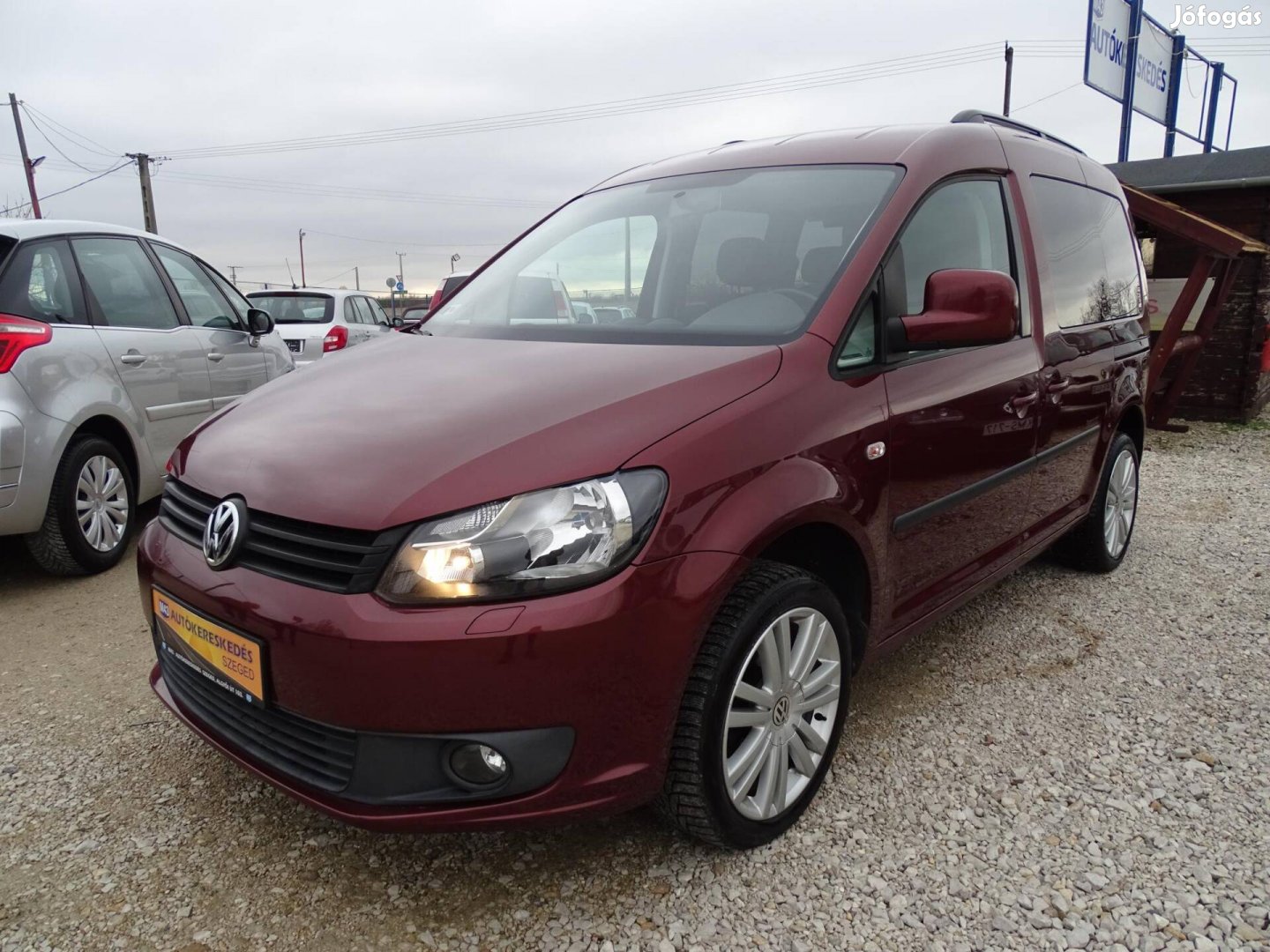 Volkswagen Caddy 1.6 CR TDI DSG (7 személyes )...