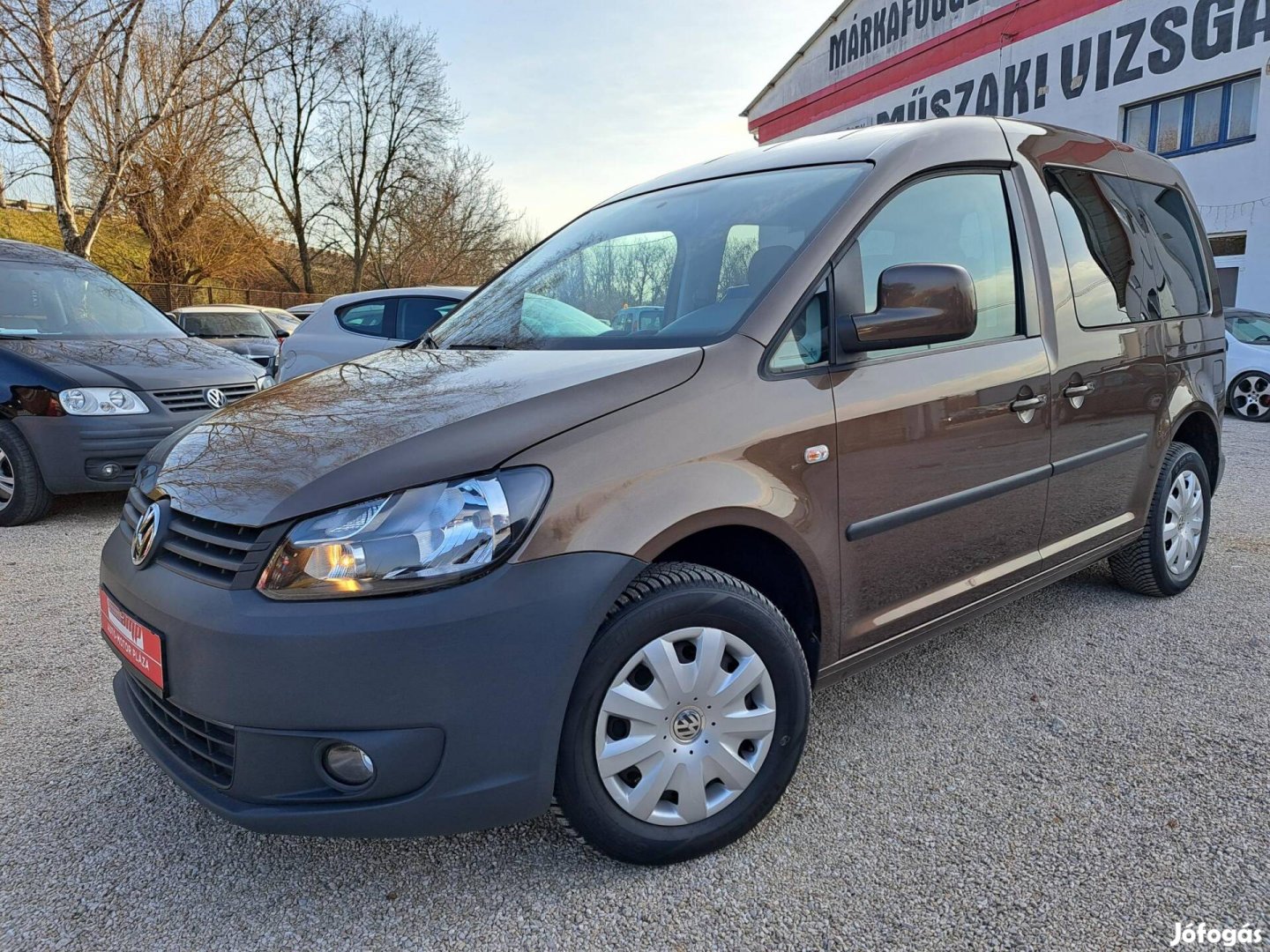 Volkswagen Caddy 1.6 CR TDI (7 személyes ) Ülés...