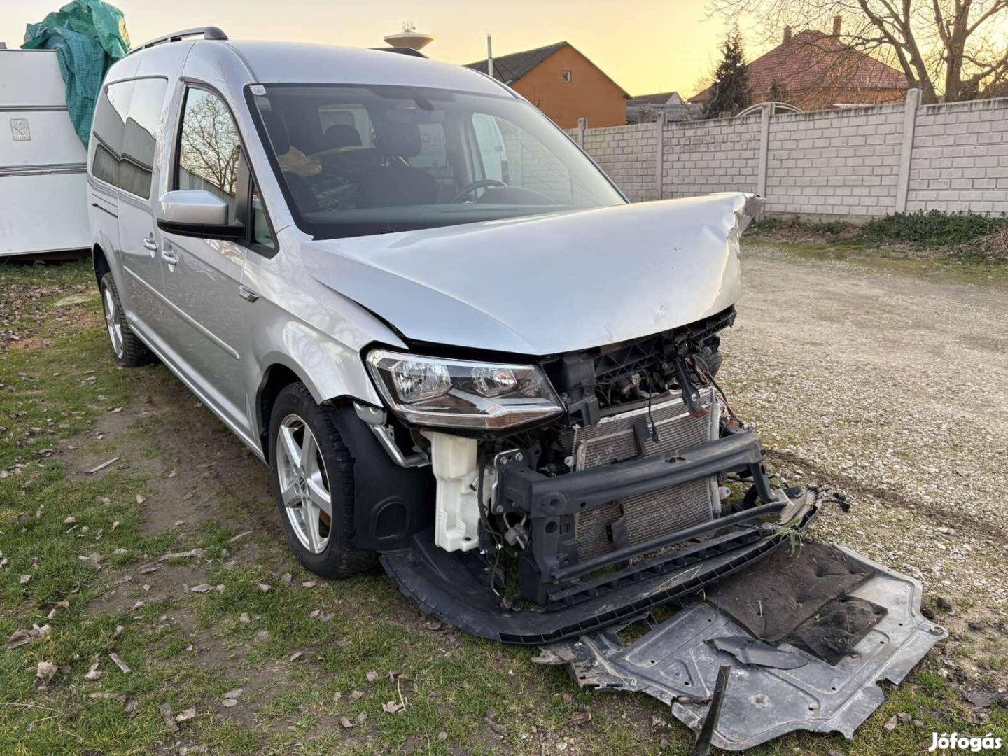 Volkswagen Caddy 2.0 TDI SCR BMT Maxi (7 személ...