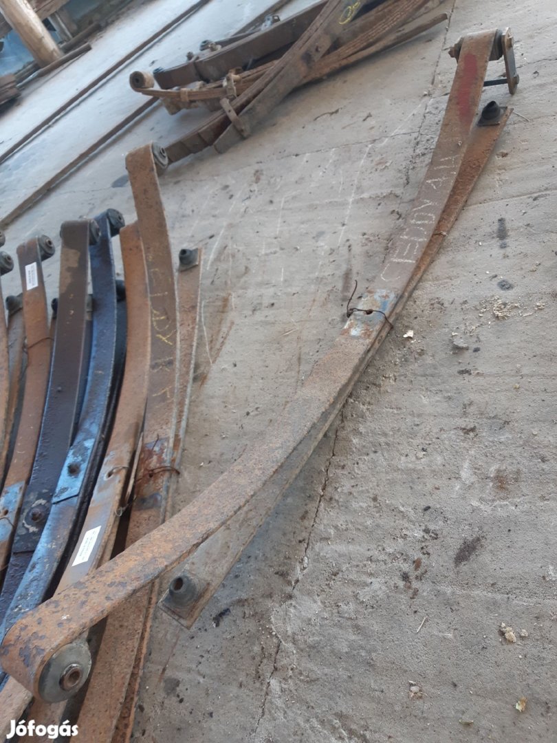 Volkswagen Caddy 95-02 Hátsó Laprugó