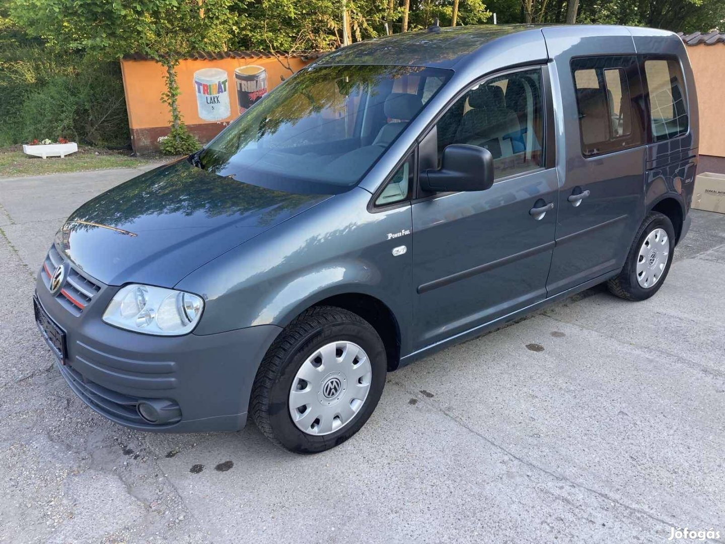 Volkswagen Caddy LIFE Hosszú távra. tulajtól. 5...