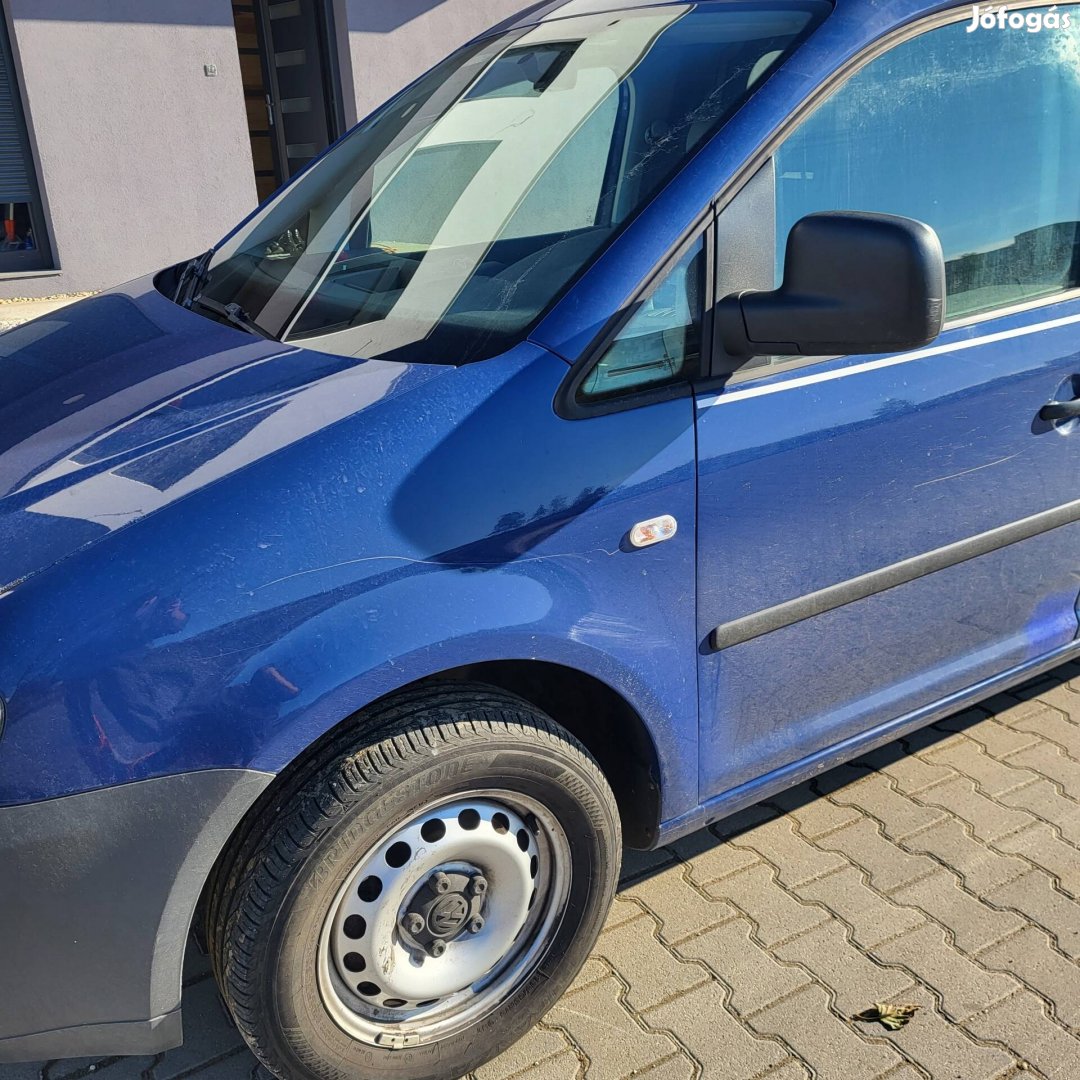 Volkswagen Caddy Maxi kisteher 1.6 benzines eladó